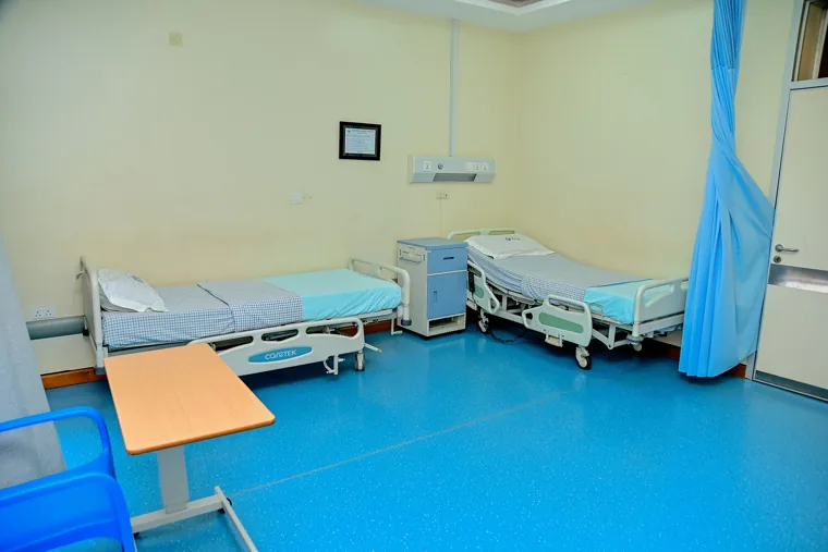 An inpatient room at the hospital at Doctors’ Hospital Sseguku